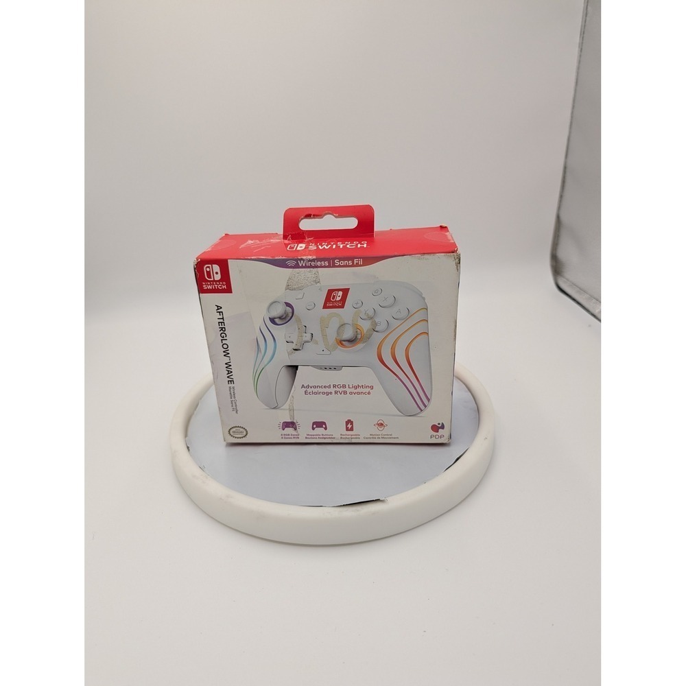 PDP Afterglow Wave Wireless Controller Nintendo Switch White‎ RGB 500-252-WH-V1